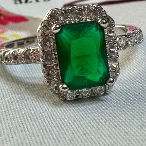 Fragrant Jewels Green Gemstone Silver Ring